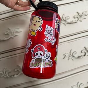 SUPREME x NALGENE Bottle with Black Lid